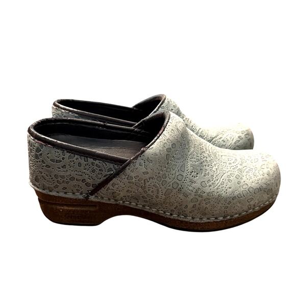 Dansko 7.5/8 XP Professional Tooled Leather Clog Slip On Lace Slip Proof Blue 38 - Picture 2 of 8